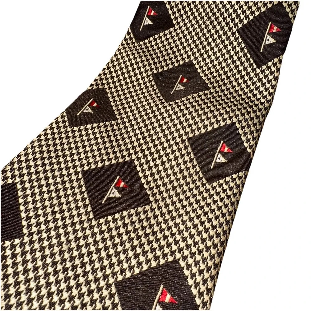 Vintage 70's JCPenney Golf Neck Tie‎ Classic Brown Houndstooth Polyester 4